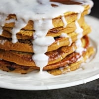 Pumpkin Cinnamon Roll Pancakes