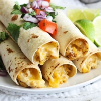Slow Cooker Cream Cheese Chicken Taquitos
