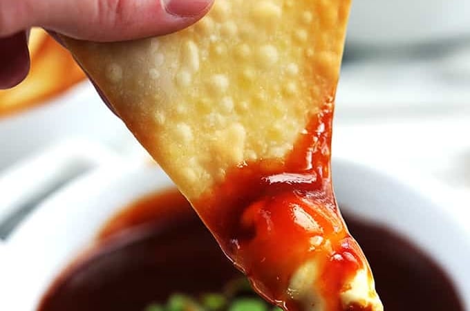 3 Ingredient Cream Cheese Wonton Dip