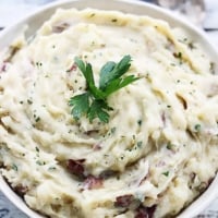 Slow Cooker Buttery Garlic Herb Mashed Potatoes