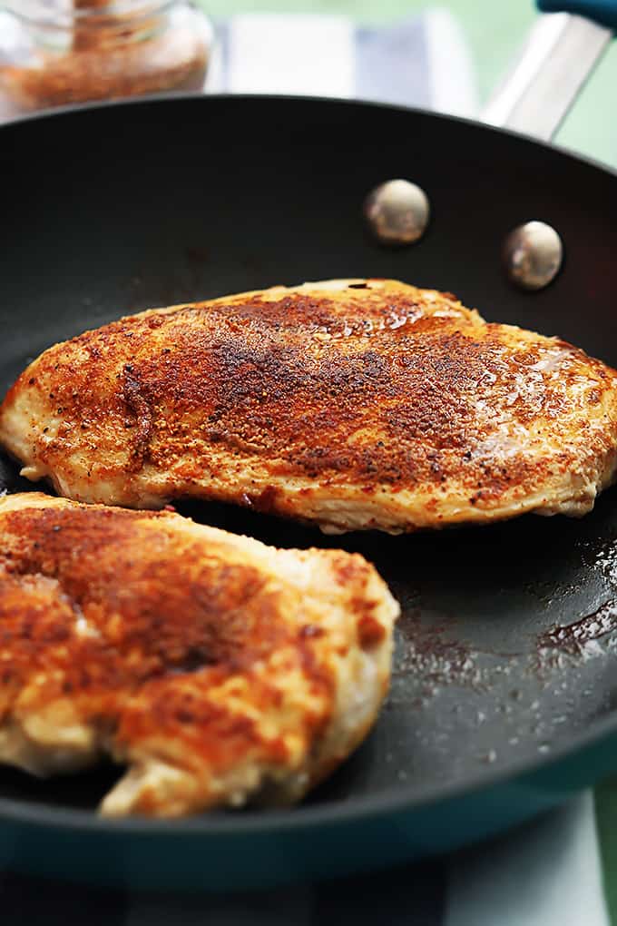 Bahama mama chicken in a skillet.