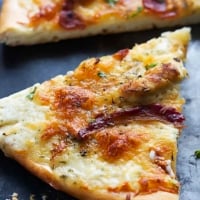 Bacon Chicken Ranch Pizza | Creme de la Crumb