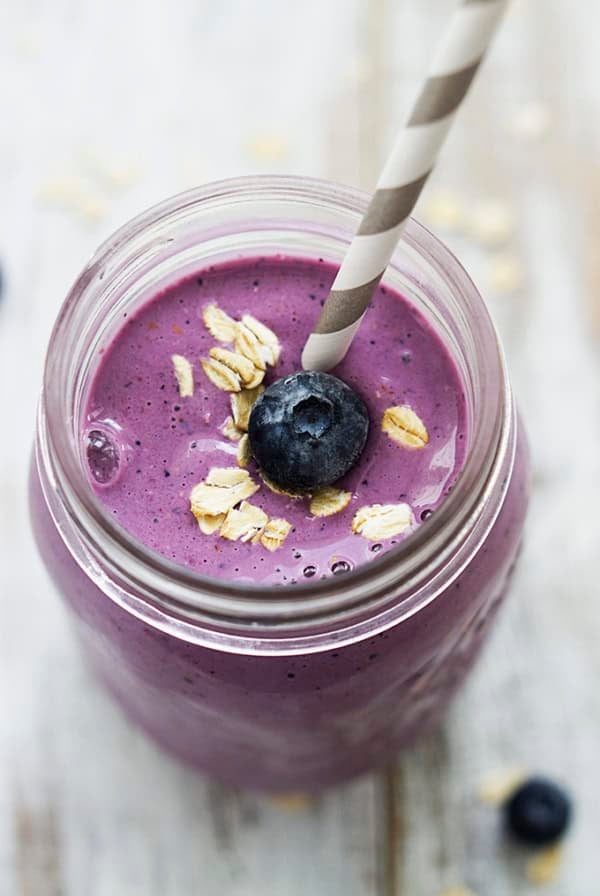 Berry Oat Breakfast Smoothie