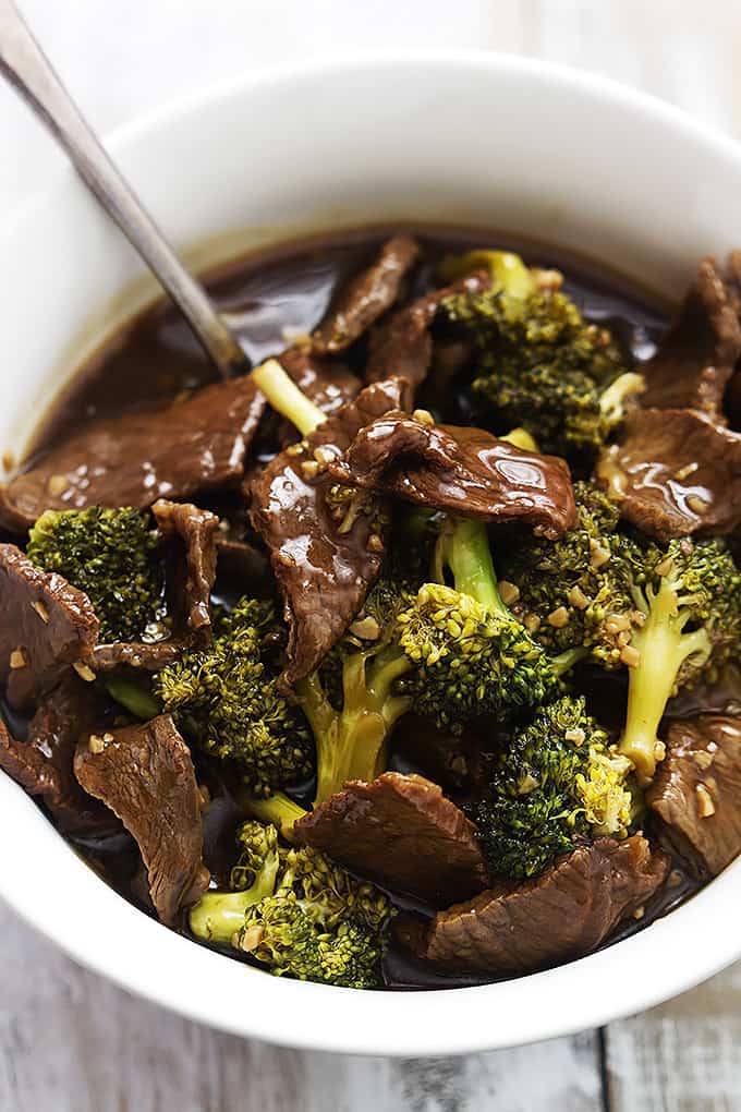 Slow Cooker Broccoli Beef | Creme De La Crumb