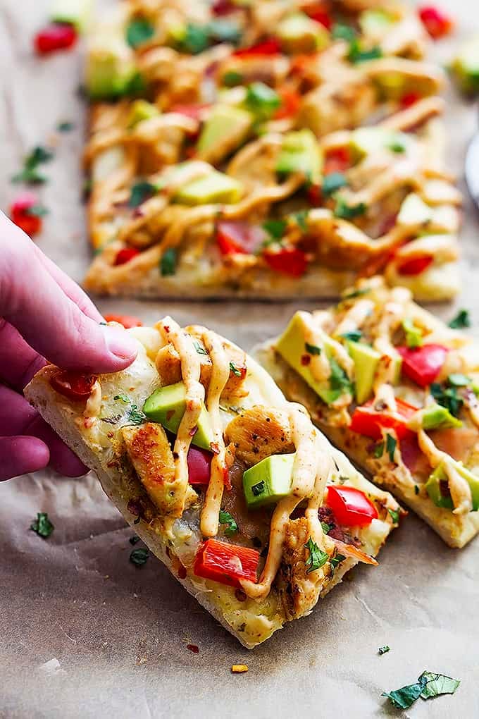 California Chicken Flatbread with Chipotle Ranch Sauce | Creme de la Crumb
