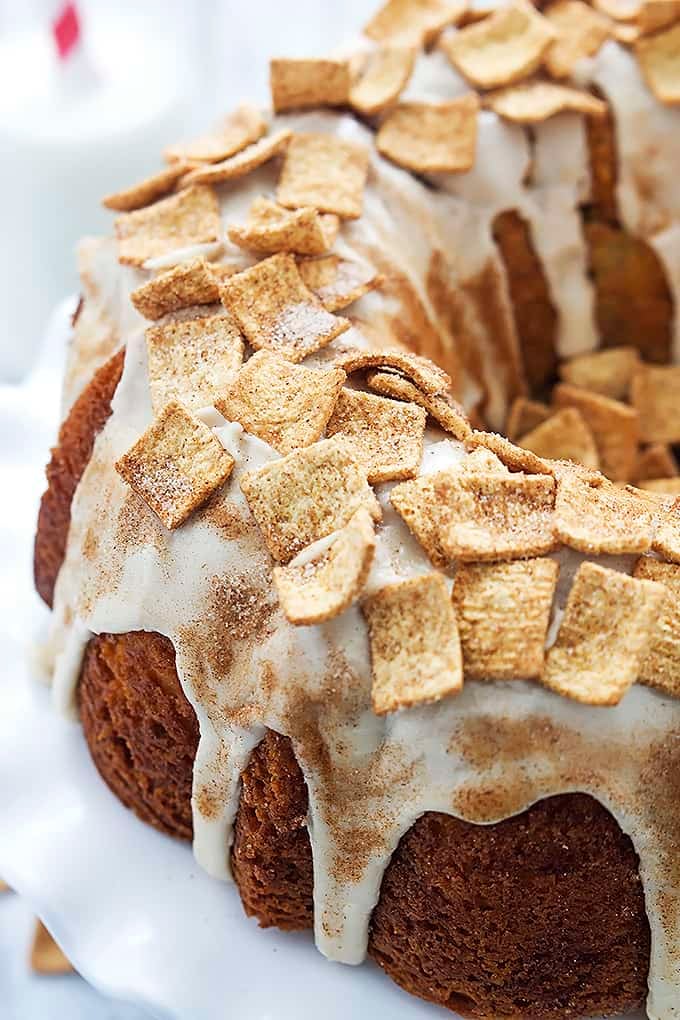 close up of Cinnamon Toast Crunch bundt cake.