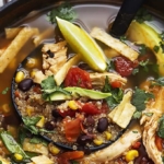 Quinoa Chicken Tortilla Soup| Creme de la Crumb