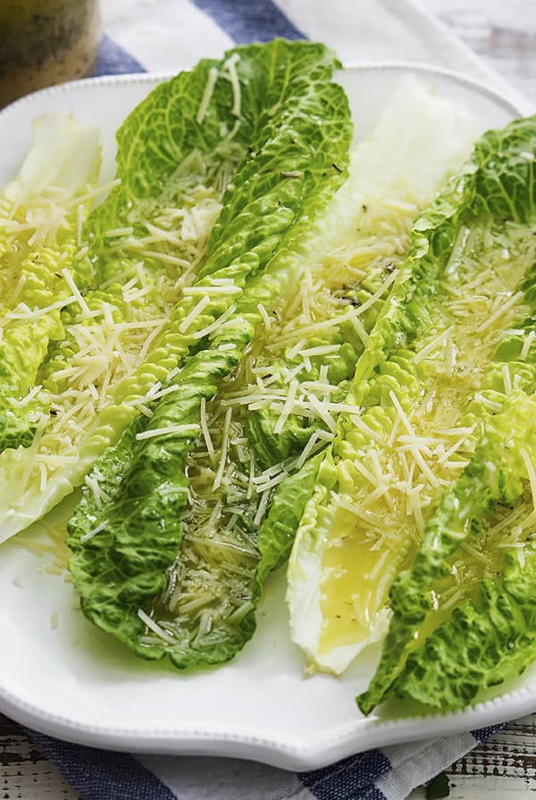 Romaine Finger Salad | Creme de la Crumb