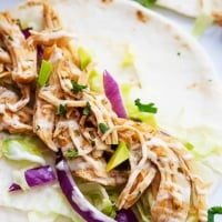 Slow Cooker Ranch Chicken Tacos | Creme de la Crumb