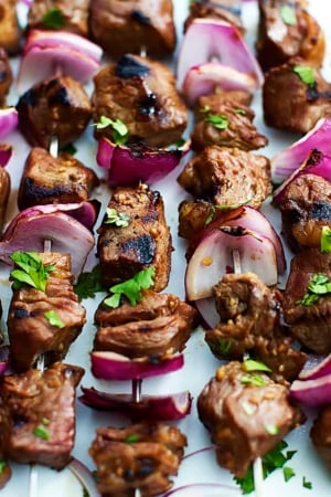 Grilled Steakhouse Kabobs | Creme de la Crumb