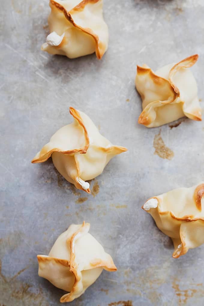 top view of baked cream cheese wontons.