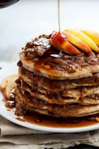 Apple Streusel Pancakes | Creme de la Crumb