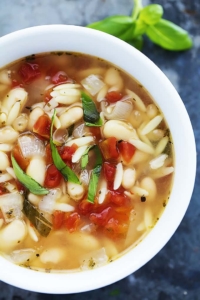 Italian White Bean & Orzo Soup | Creme de la Crumb