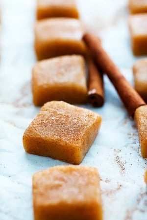 Vanilla Cinnamon Caramels | Creme de la Crumb