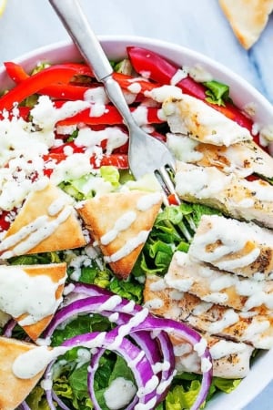 Chicken Gyro Salad with Tzatziki Dressing | Creme de la Crumb