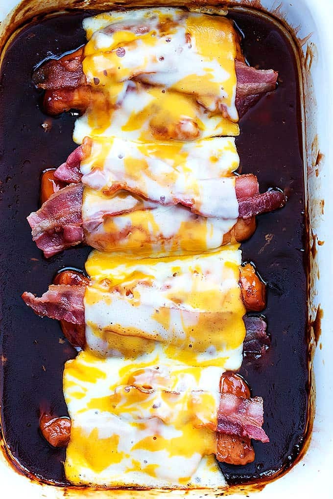 top view of slow cooker smoky mountain chicken in a serving tray.