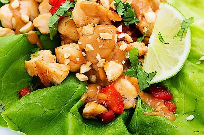 Easy Thai Peanut Chicken Lettuce Wraps | Creme de la Crumb