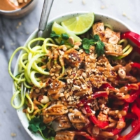 Thai Peanut Chicken & Zucchini Noodle Bowls | Creme de la Crumb