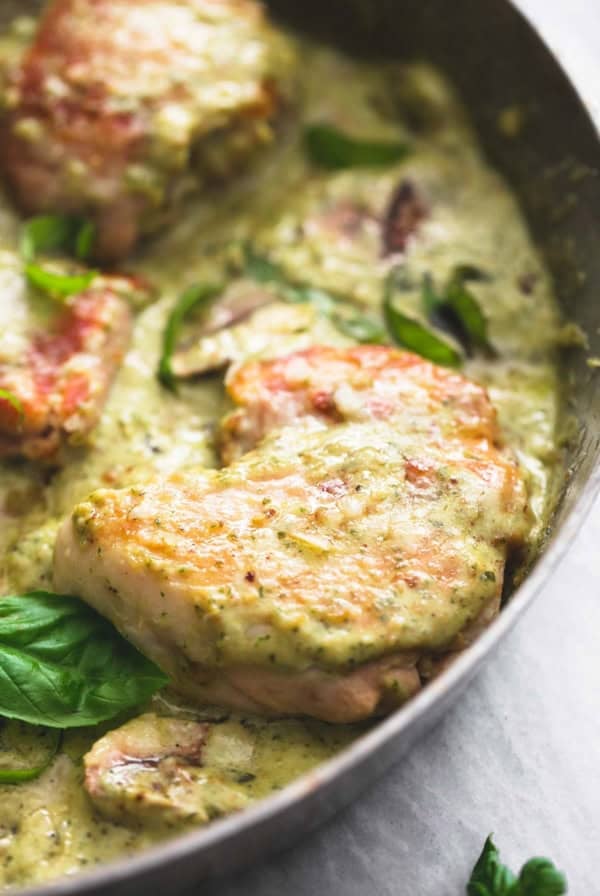 Creamy Pesto Parmesan Chicken | lecremedelacrumb.com