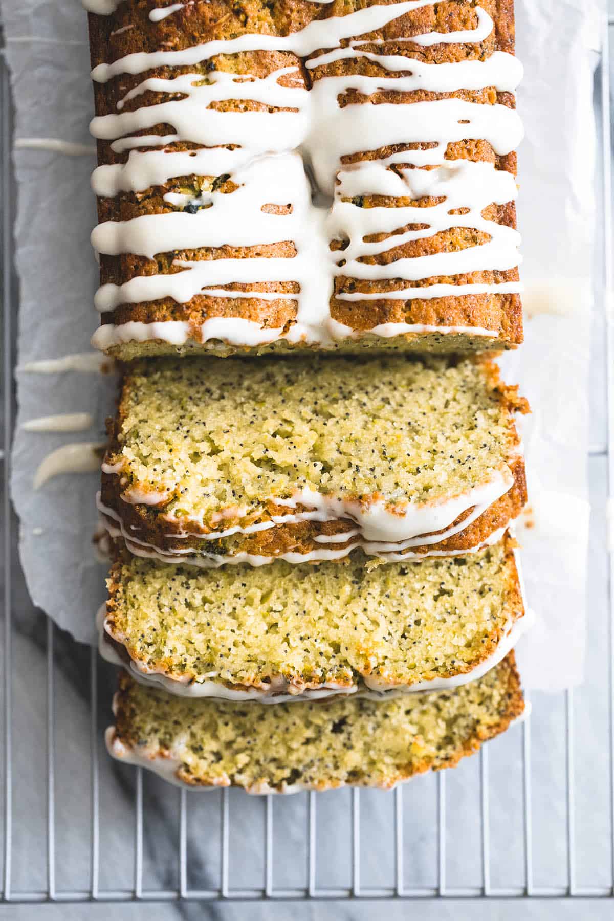 Lemon Poppyseed Zucchini Bread | lecremedelacrumb.com