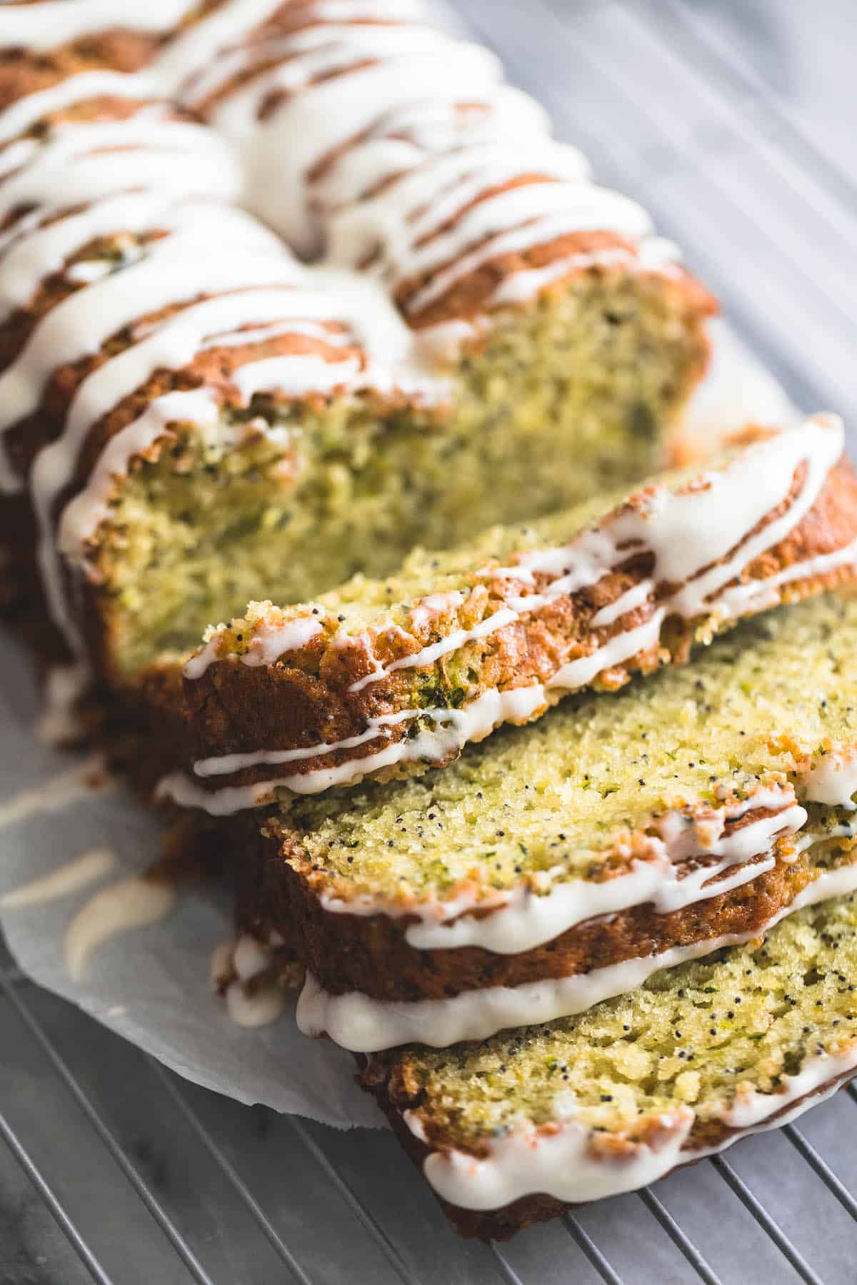 Lemon Poppyseed Zucchini Bread | lecremedelacrumb.com