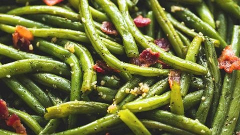 Brown Sugar Green Beans with Bacon - Creme De La Crumb