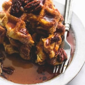 Cinnamon Sugar Biscuit Waffles (4 ingredients) | lecremedelacrumb.com