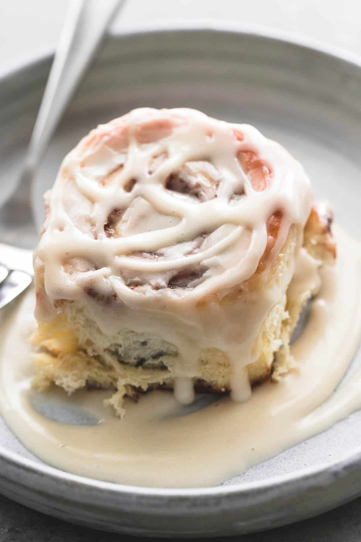 Cinnamon Roll for One