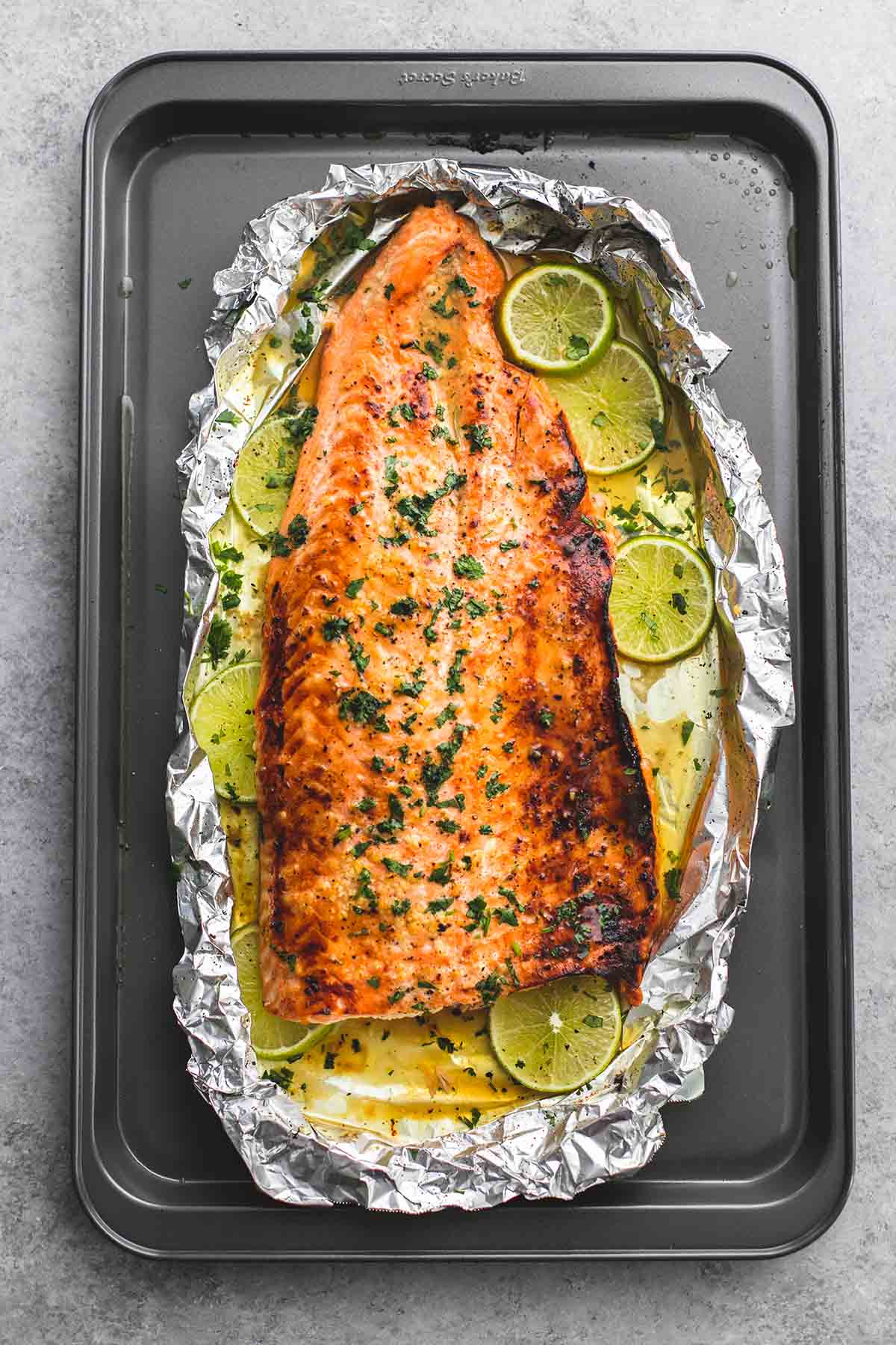 Baked Honey Cilantro Lime Salmon in Foil | lecremedelacrumb.com