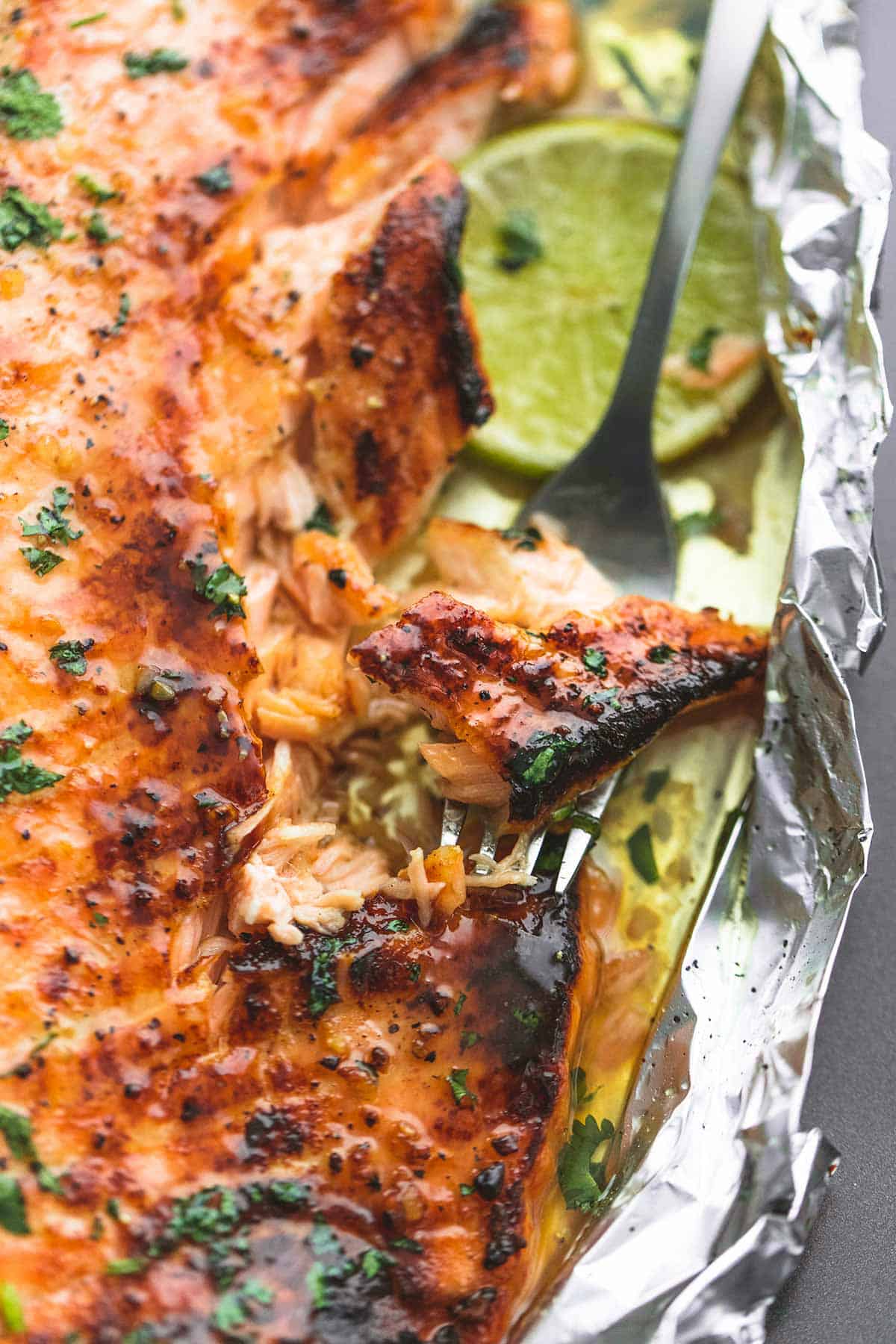 Baked Honey Cilantro Lime Salmon in Foil | lecremedelacrumb.com