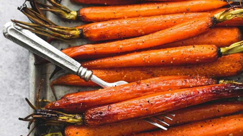 Honey Brown Sugar Roasted Carrots | lecremedelacrumb.com