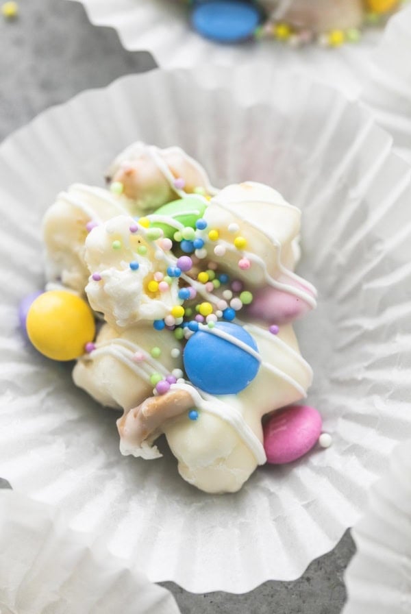 Spring Confetti Crockpot Candy | lecremedelacrumb.com