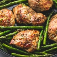 One Pan Garlic Herb Chicken & Asparagus | lecremedelacrumb.com