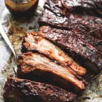 BEST Easy Slow Cooker BBQ Ribs | lecremedelacrumb.com