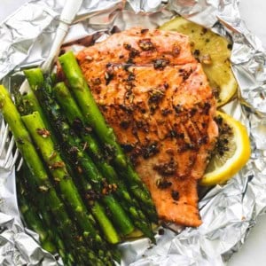 Herb Butter Salmon and Asparagus Foil Packs | lecremedelacrumb.com