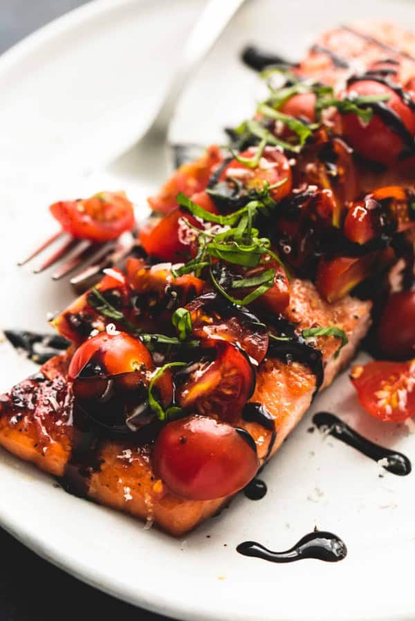 Honey Balsamic Bruschetta Salmon | lecremedelacrumb.com