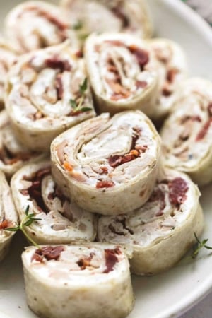 Chicken Bacon Ranch Pinwheels | lecremedelacrumb.com