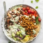 Greek Chicken Power Bowls | lecremedelacrumb.com