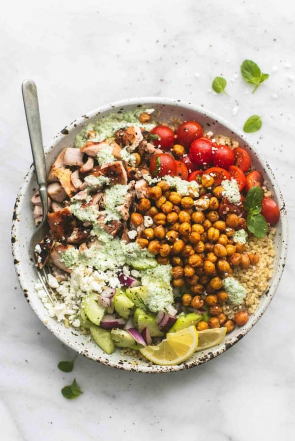 Greek Chicken Power Bowls | lecremedelacrumb.com