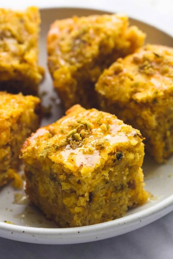 Slow Cooker Honey Jalapeno Cornbread | lecremedelacrumb.com