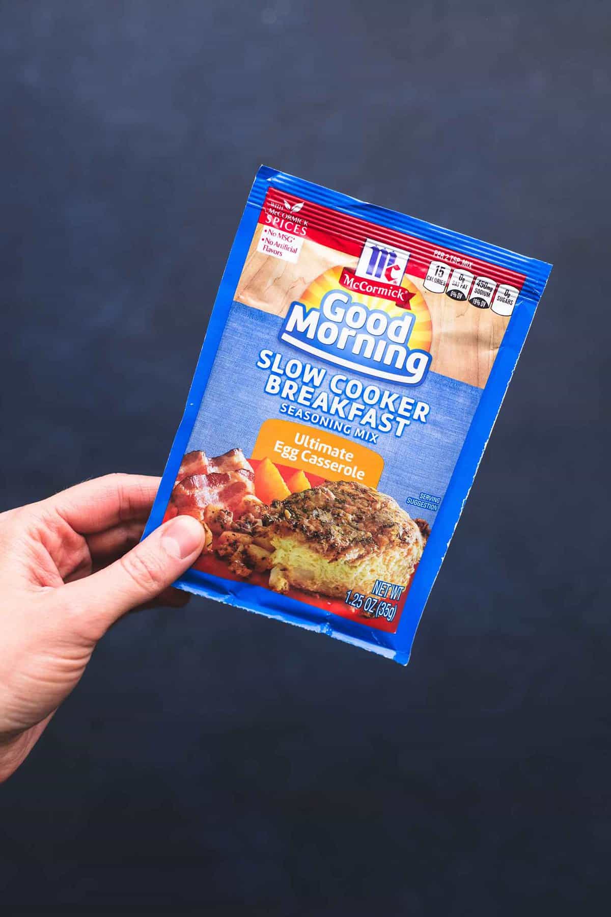 Slow Cooker Loaded Tater Tot Breakfast Casserole | lecremedelacrumb.com