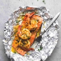 Garlic Dijon Shrimp & Salmon Foil Packs | lecremedelacrumb.com