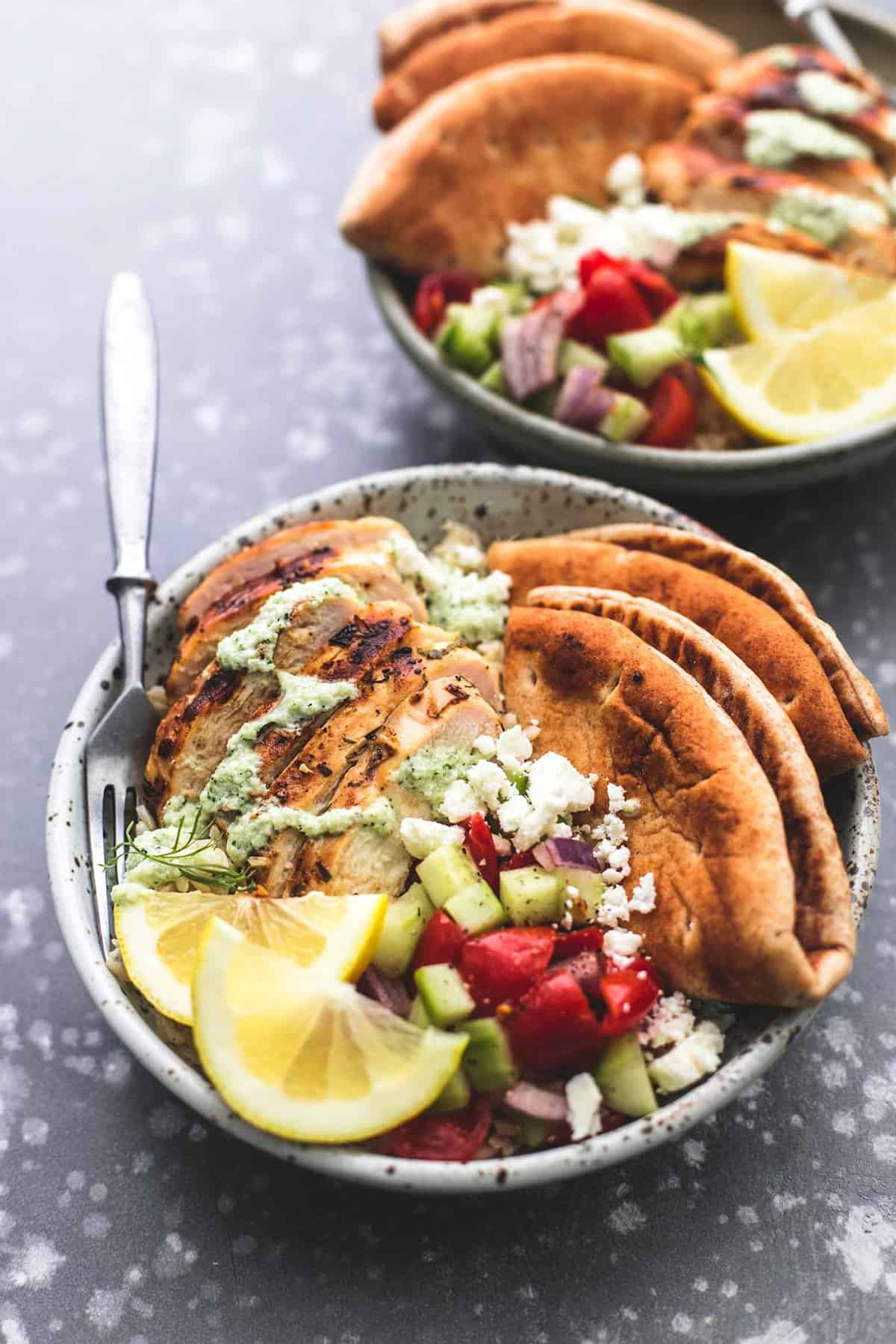 Meal Prep Greek Chicken Gyro Bowls | lecremedelacrumb.com