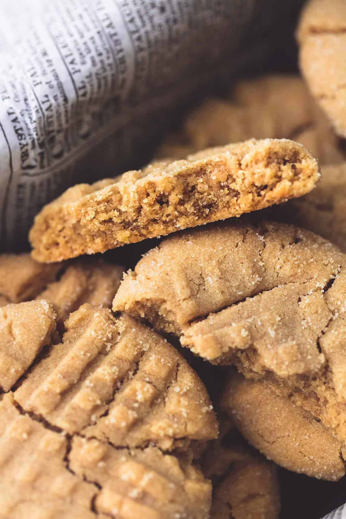 Best Super Soft Peanut Butter Cookies easy dessert recipe | lecremedelacrumb.com