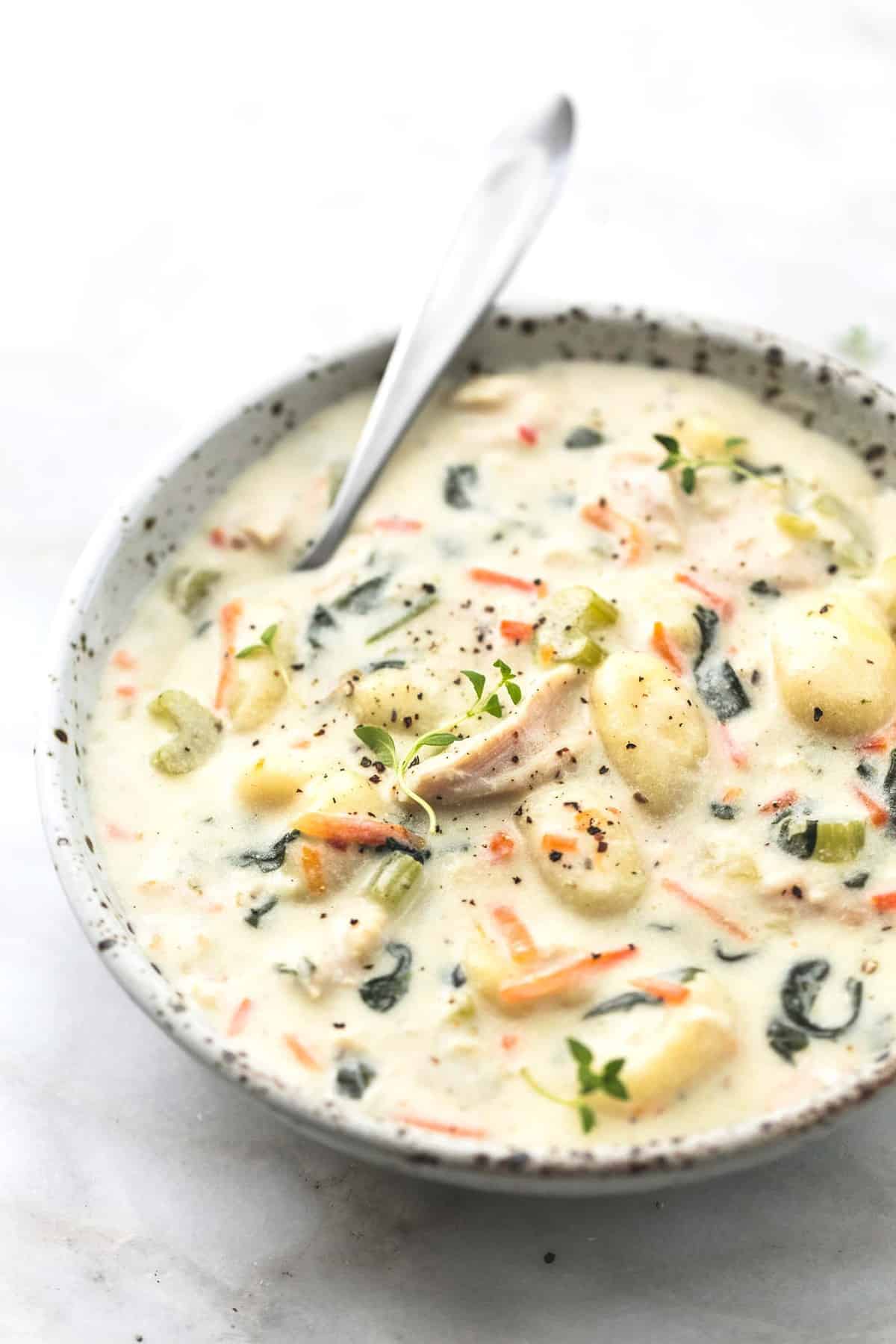 Easy Olive Garden Chicken Gnocchi Soup recipe | lecremedelacrumb.com