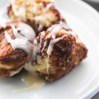 Cinnamon Swirl Monkey Bread | lecremedelacrumb.com