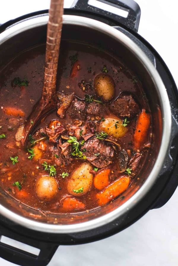 Easy Instant Pot Beef Bourguignon recipe | lecremedelacrumb.com