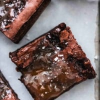 Salted Caramel Brownies recipe | lecremedelacrumb.com