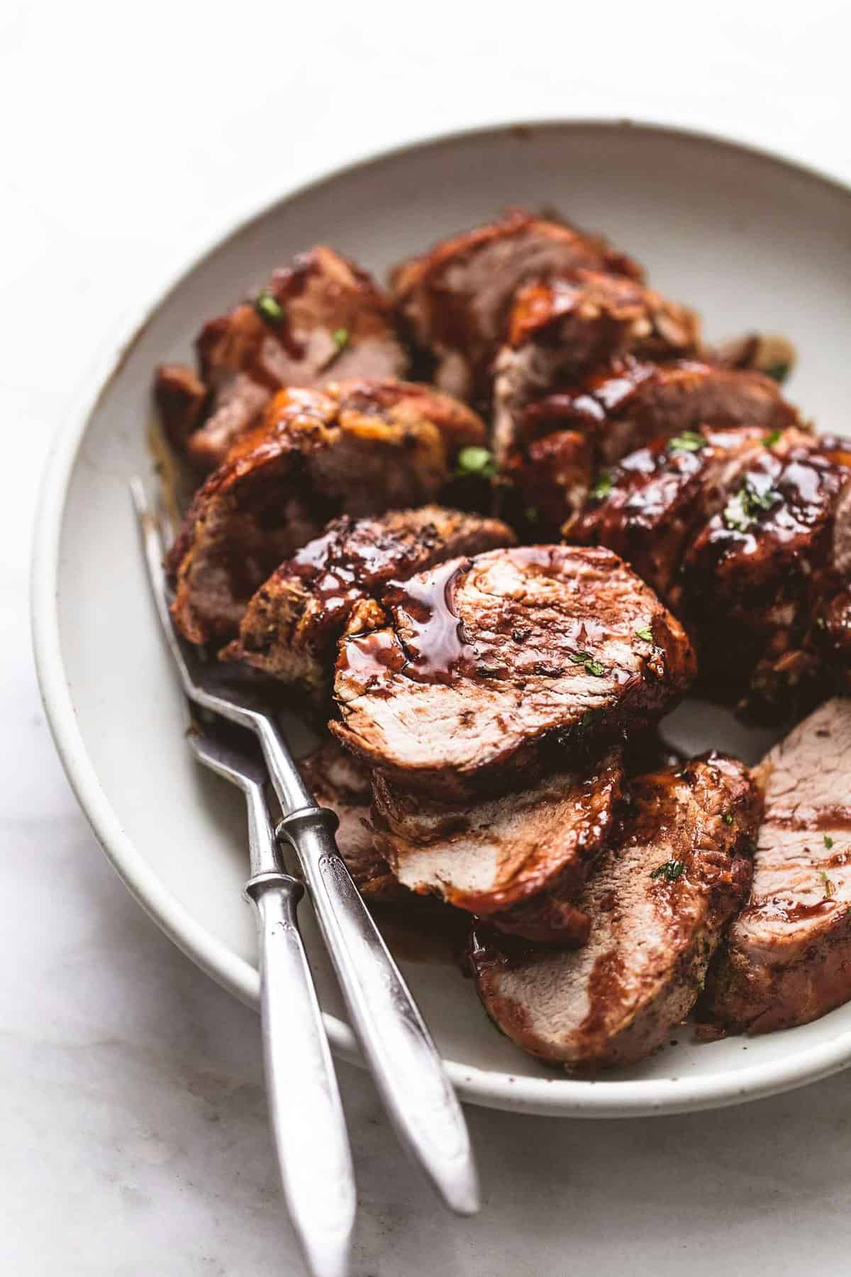 Garlic Ninja Foodi Pork Loin (Electric Pressure Cooker Recipe) - Recipes  That Crock!