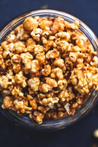 Best Ever Caramel Corn easy recipe | lecremedelacrumb.com